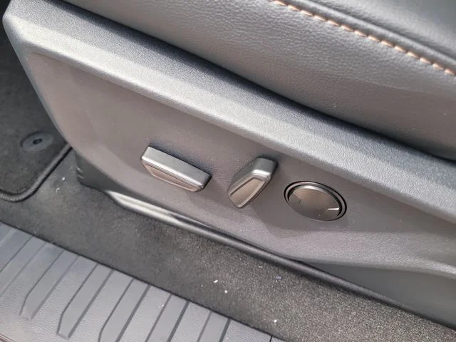 New 2026 Gray Metallic Ford Lariat image 19