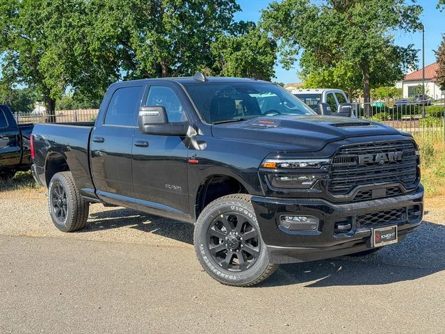 New 2026 Diamond Black Crystal Pearl-Coat Exterior Paint RAM Laramie image 2