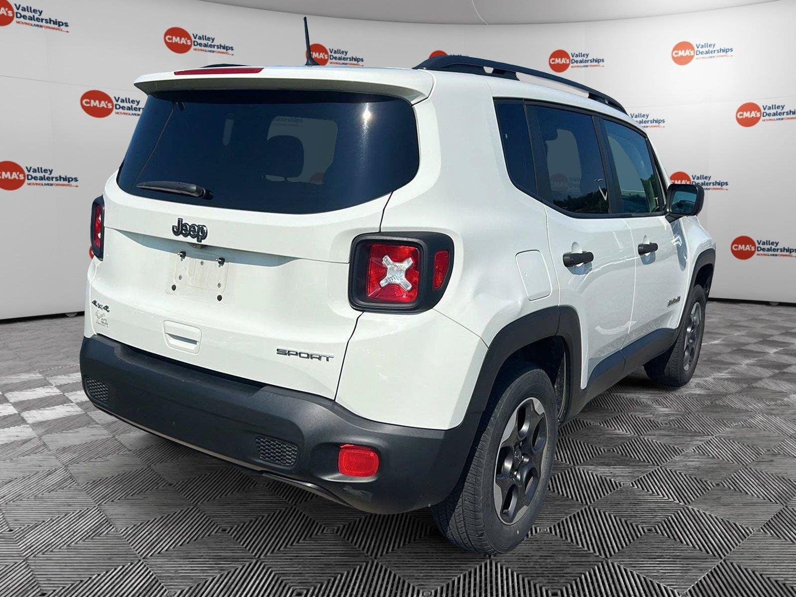 Used 2018 Alpine White Jeep Sport image 4