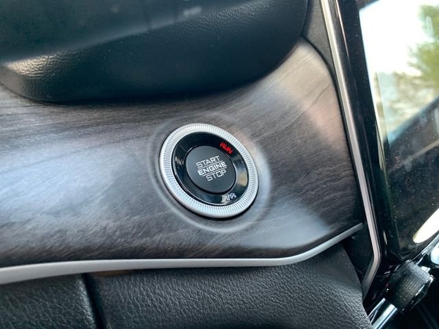 Used 2023 Black Jeep Limited image 22