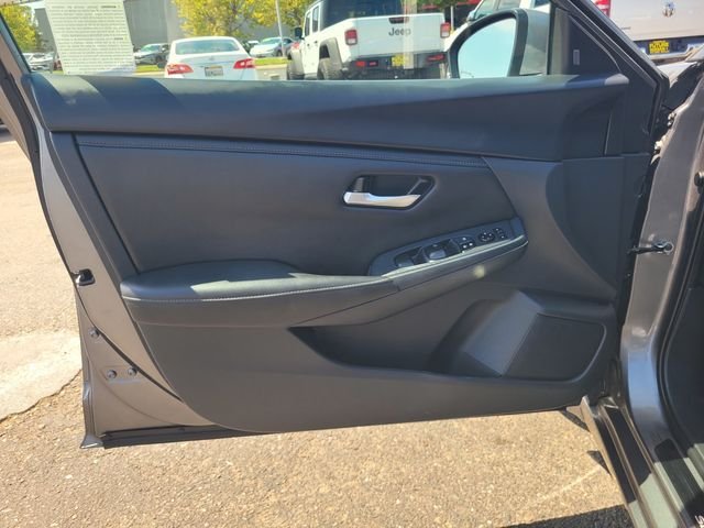 Used 2024 Gray Nissan SV image 18