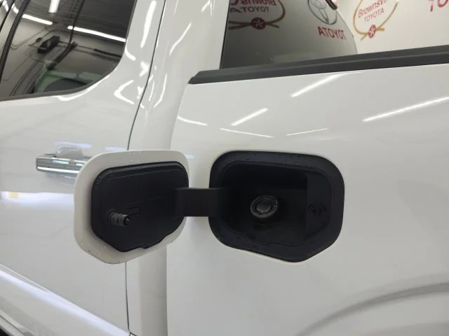 Used 2025 White Ford XLT image 19