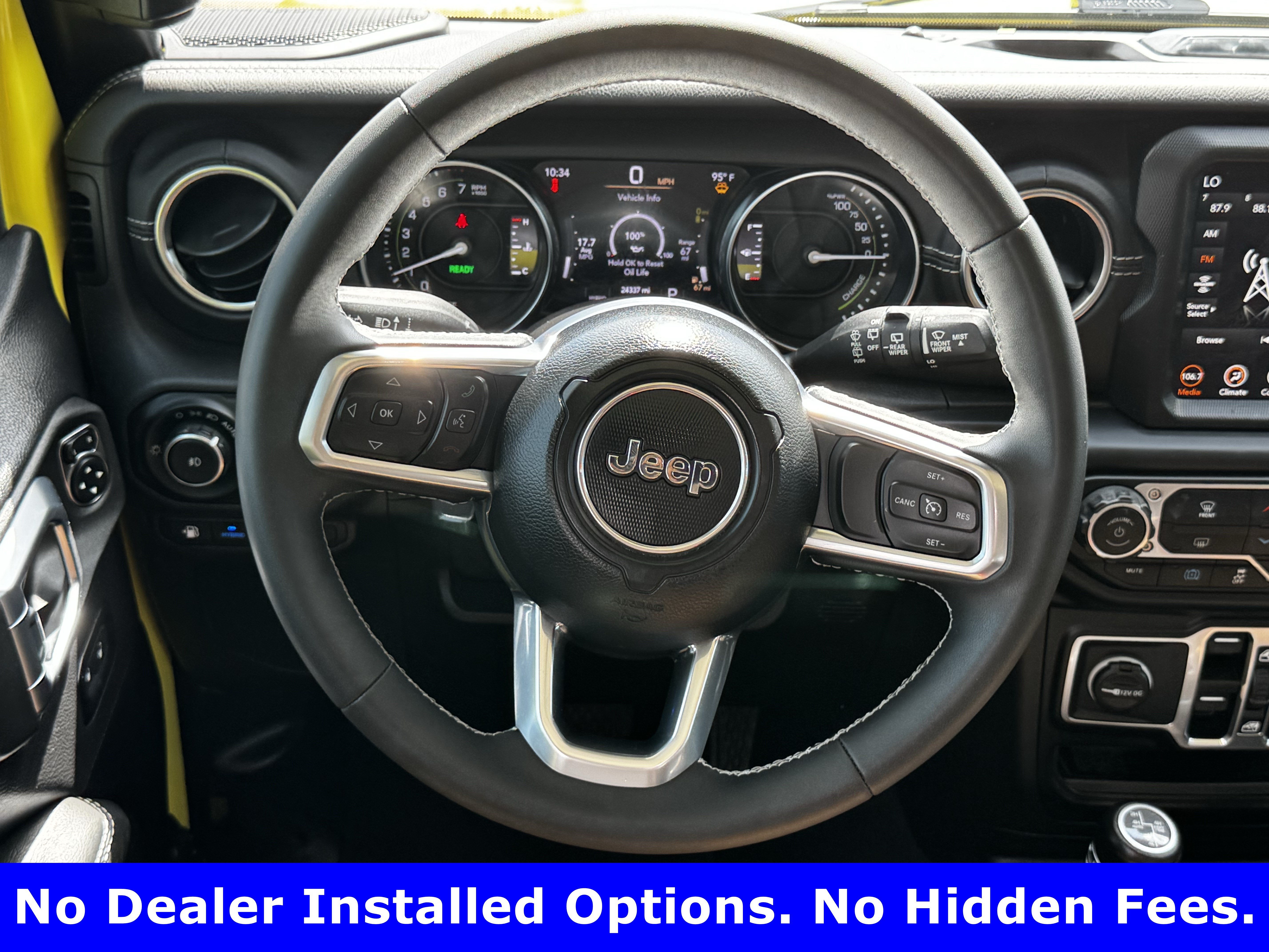 Used 2023 High Velocity Clearcoat Jeep Sahara image 14