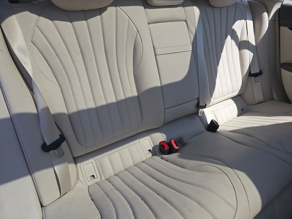 Used 2022 Polar White Mercedes-Benz 450 image 20