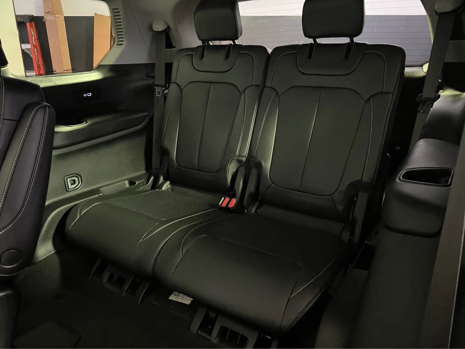 Used 2023 Bright White Clearcoat Jeep Limited image 26