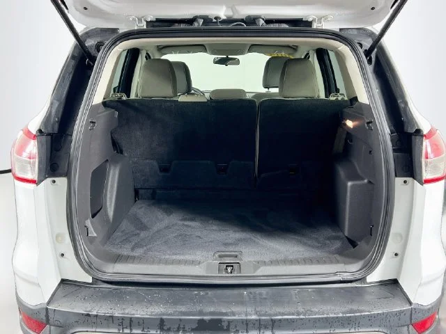 Used 2014 White Ford SE image 23