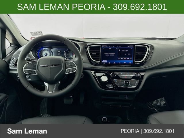 2026 Chrysler Pacifica Select - Photo 22
