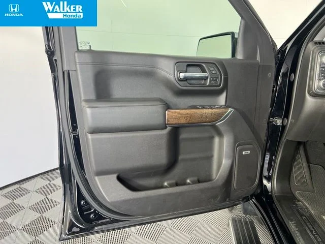 Used 2020 Onyx Black GMC Denali image 17