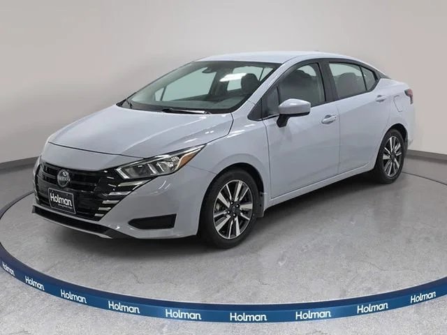 2023 Nissan Versa 1.6 SV CVT's photo