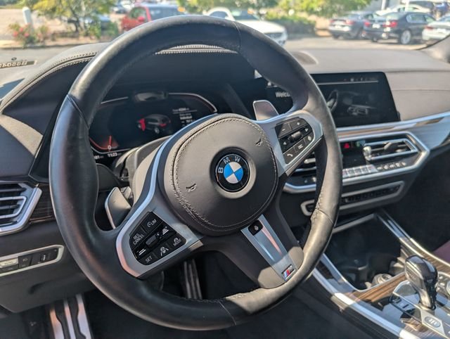Used 2023 Mineral White Metallic BMW xDrive40i image 16
