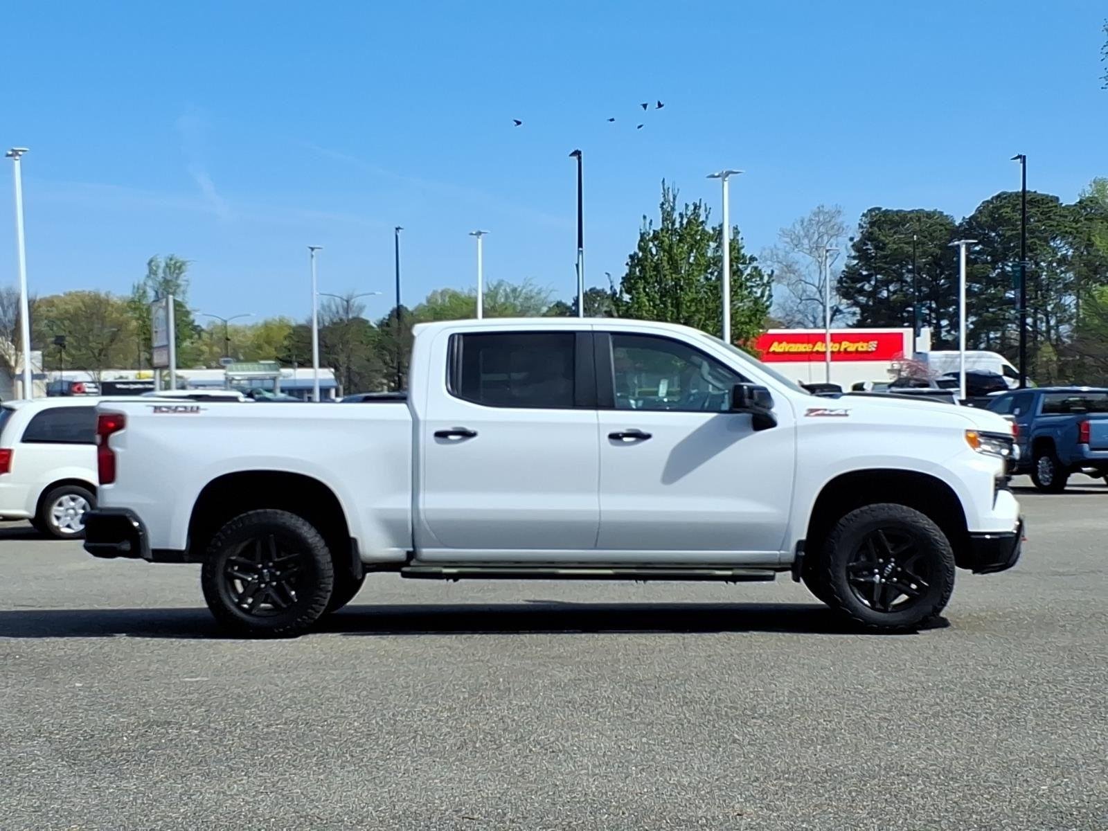 2023 Chevrolet Silverado 1500 LT Trail Boss - Photo 6