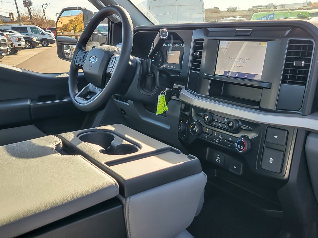 New 2026 Oxford White Ford XL image 20