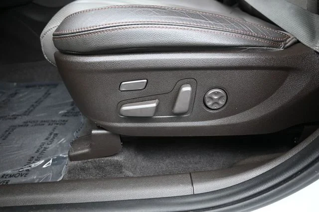 Used 2020 Gray Hyundai Limited image 24