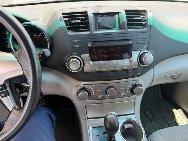 Used 2012 Black Toyota Base image 4