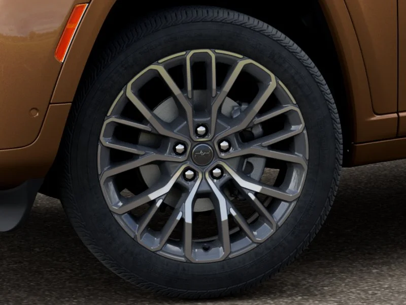 New 2027 Copper Shino Metallic Clear-Coat Paint Jeep Summit image 4