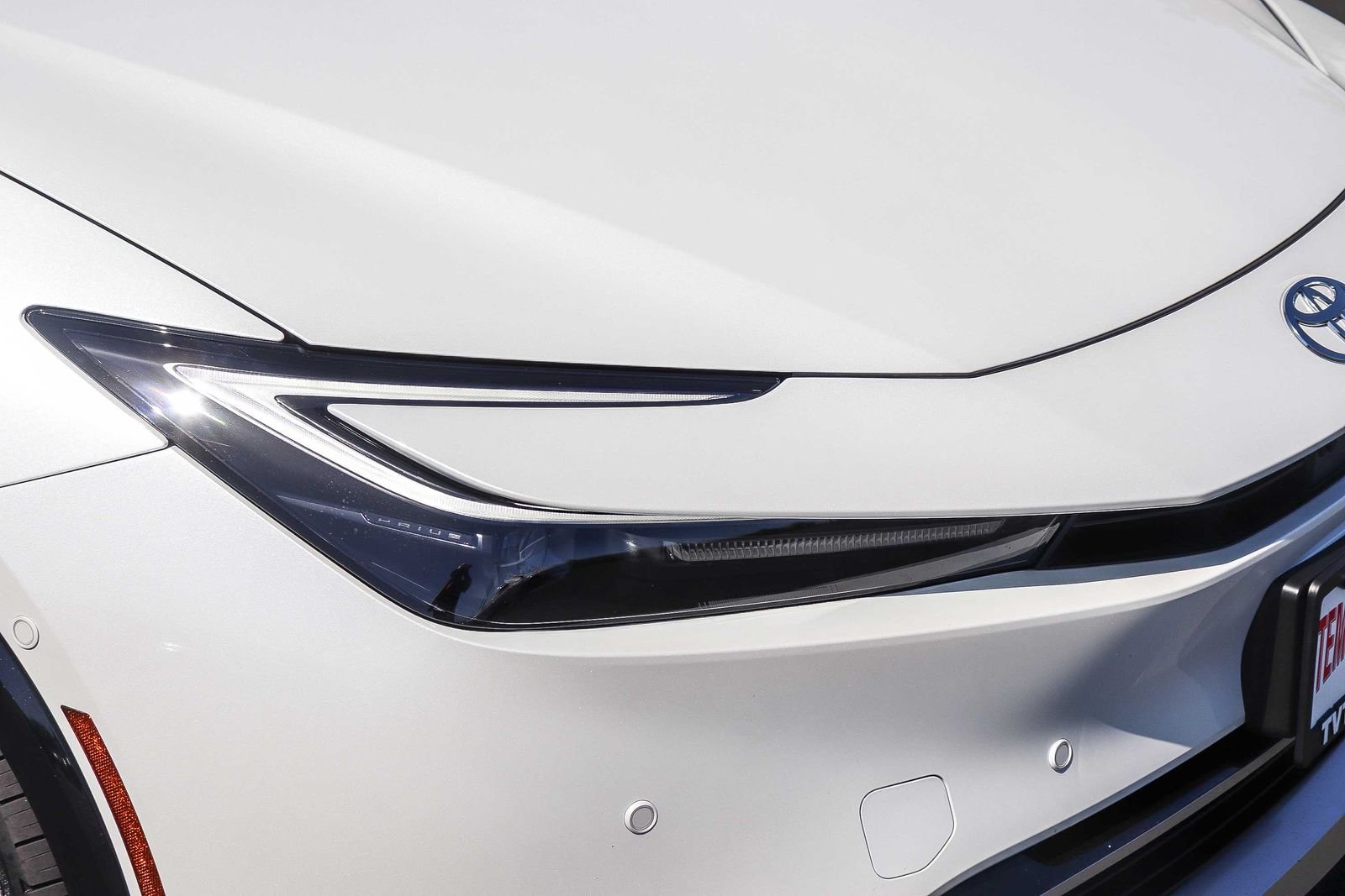 Certified Used 2024 Pearl Toyota XSE Premium image 12
