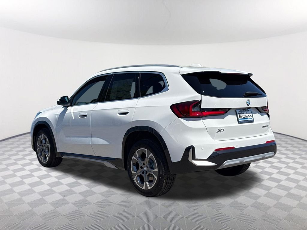 New 2027 Alpine White BMW xDrive28i image 4