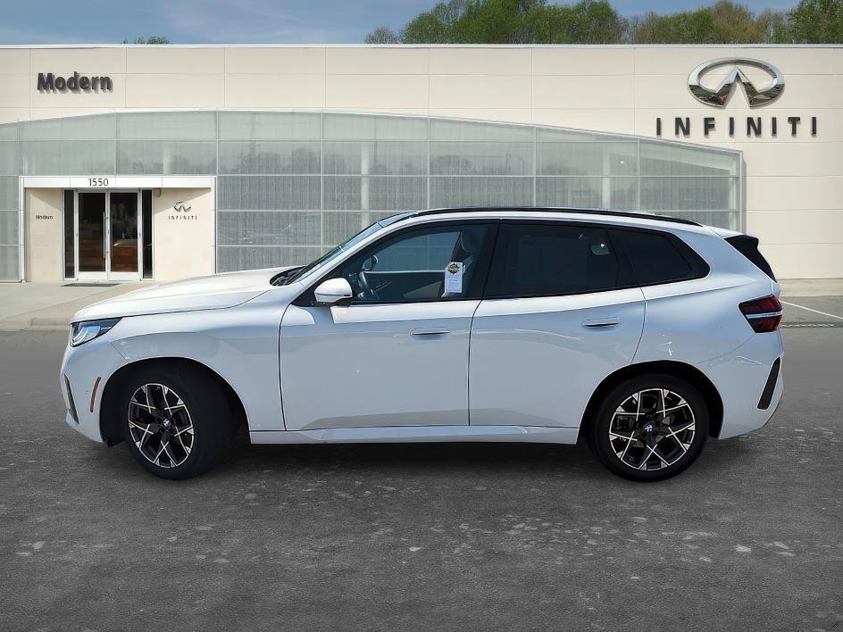 Used 2026 Alpine White BMW 30 xDrive image 6