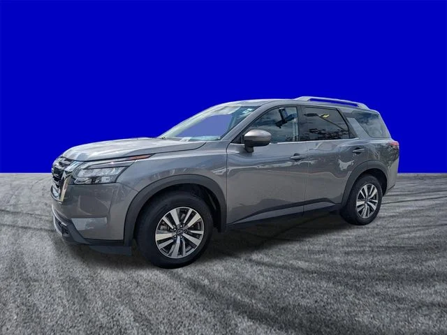 Certified Used 2025 Gun Metallic Nissan SL image 8