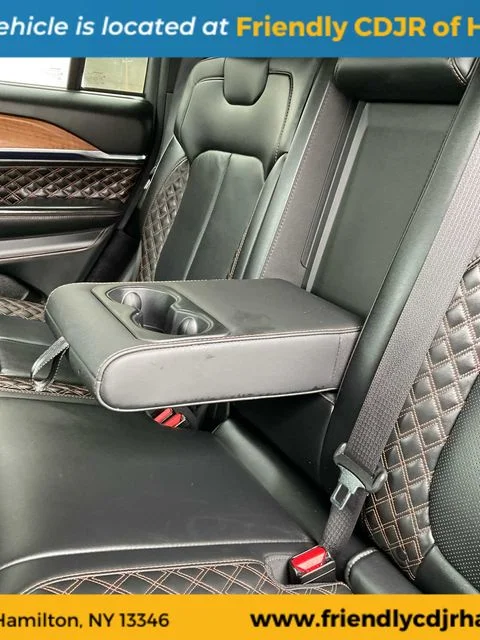 Used 2024 Silver Jeep Summit Reserve image 45