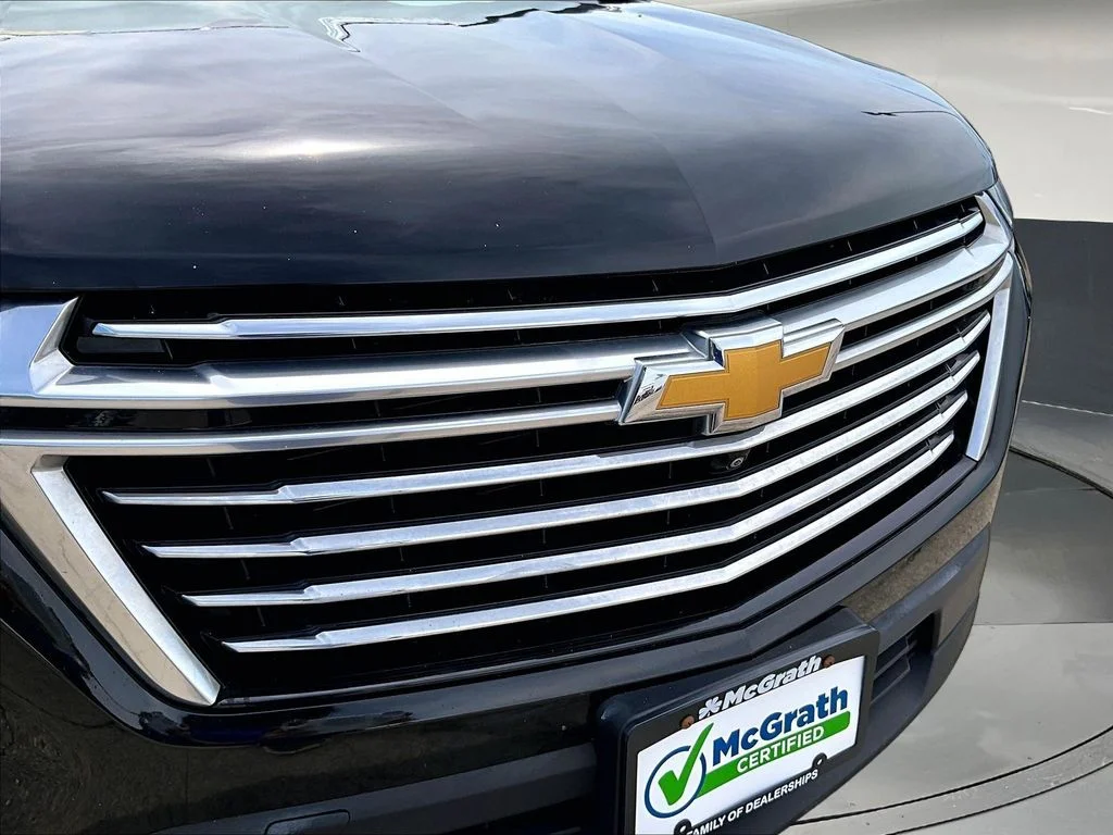 Used 2023 Black Chevrolet Premier image 35