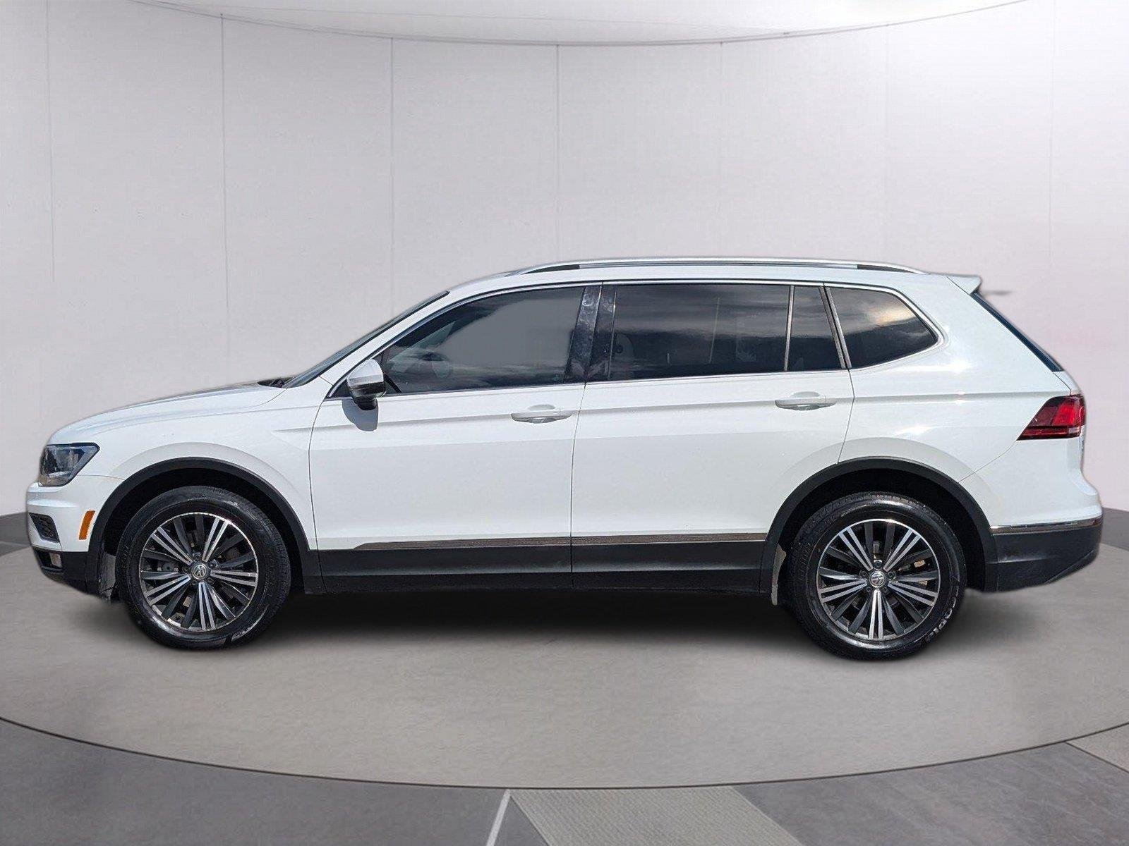 Used 2019 Pure White Volkswagen SEL image 2