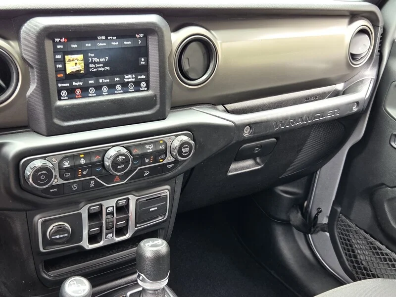 Used 2018 Billet Silver Metallic Clearco JEEP UNLIMITED SPORT S image 26