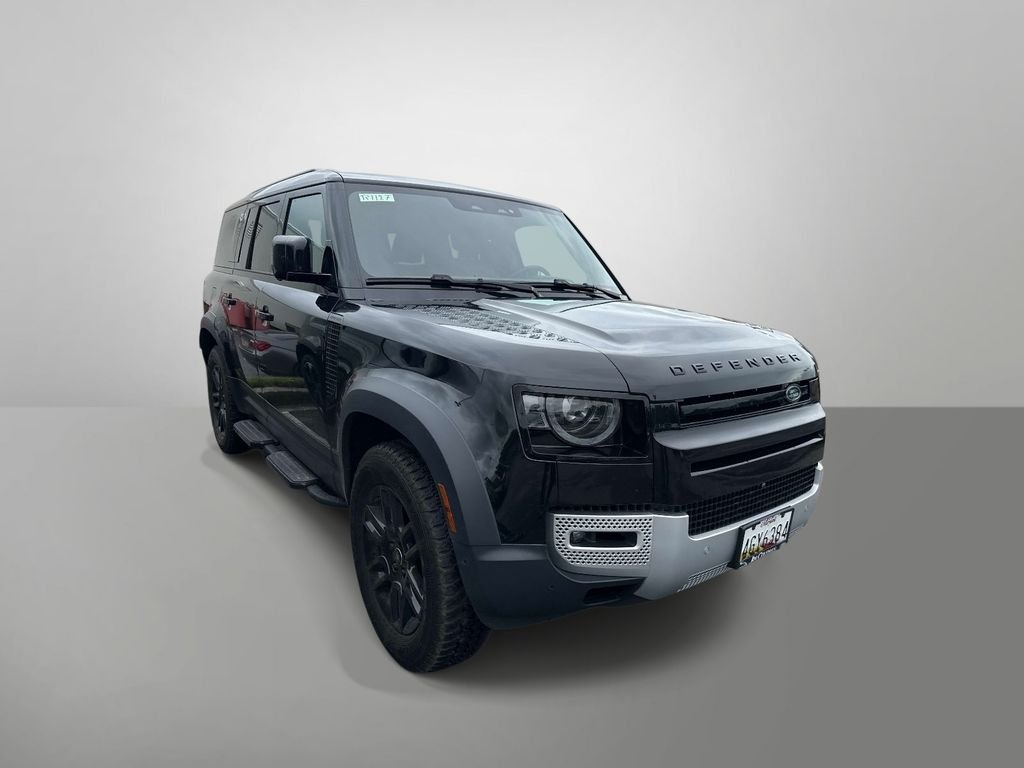 Certified Used 2025 Black Land Rover S image 5