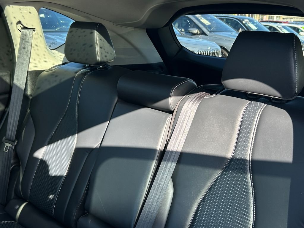 Used 2023 Majestic Black Pearl Acura Technology Package image 32