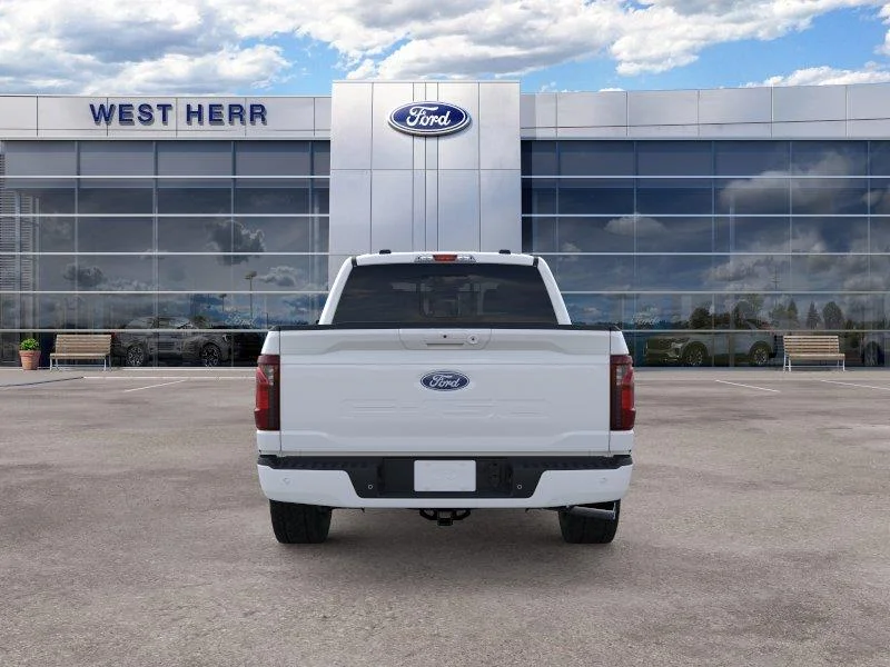 New 2026 Oxford White Ford XLT image 6