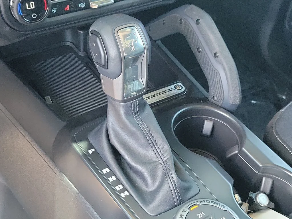 Used 2025 Desert Sand Ford Badlands image 26
