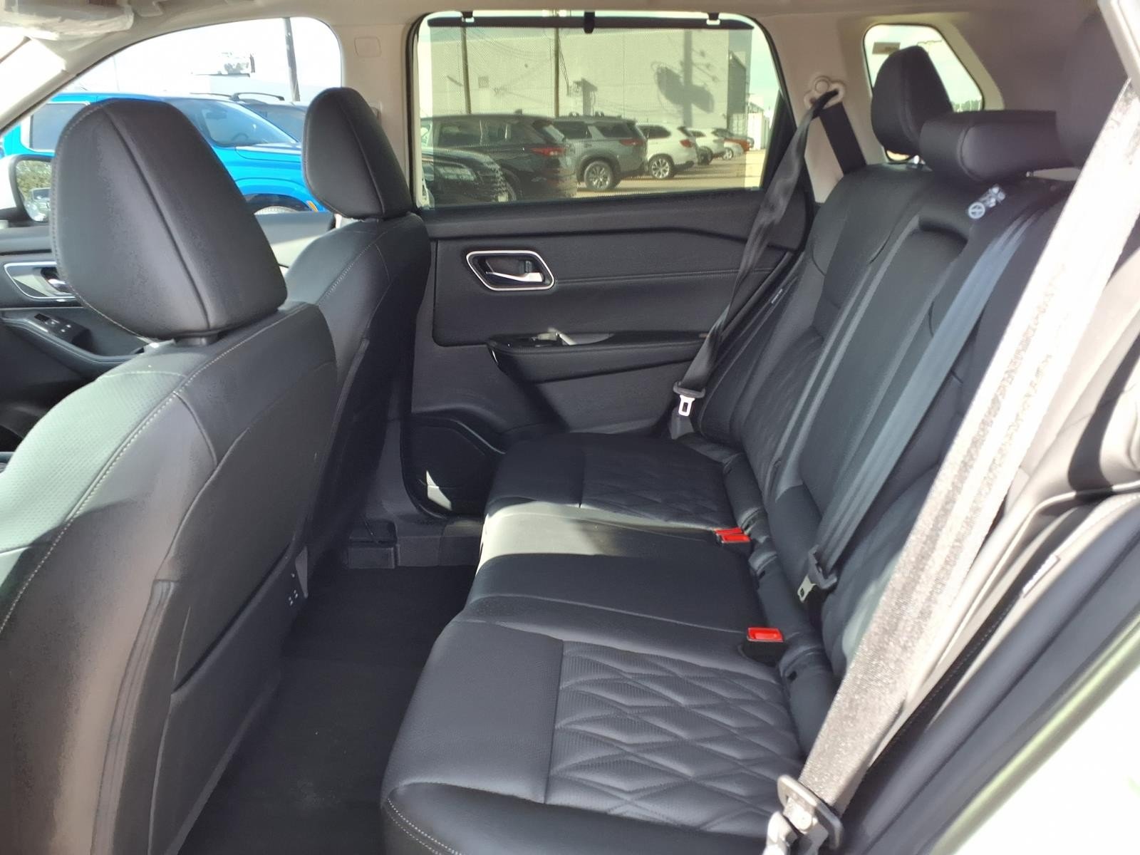 2026 Nissan Rogue photo 12 of 22