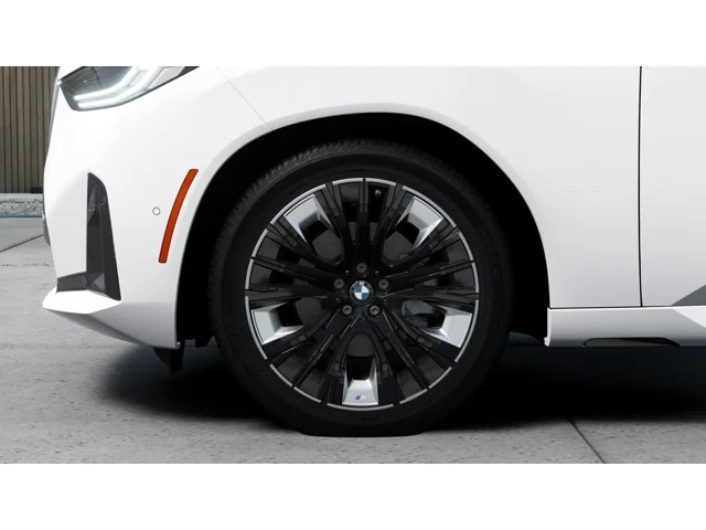 New 2026 Alpine White BMW  image 7