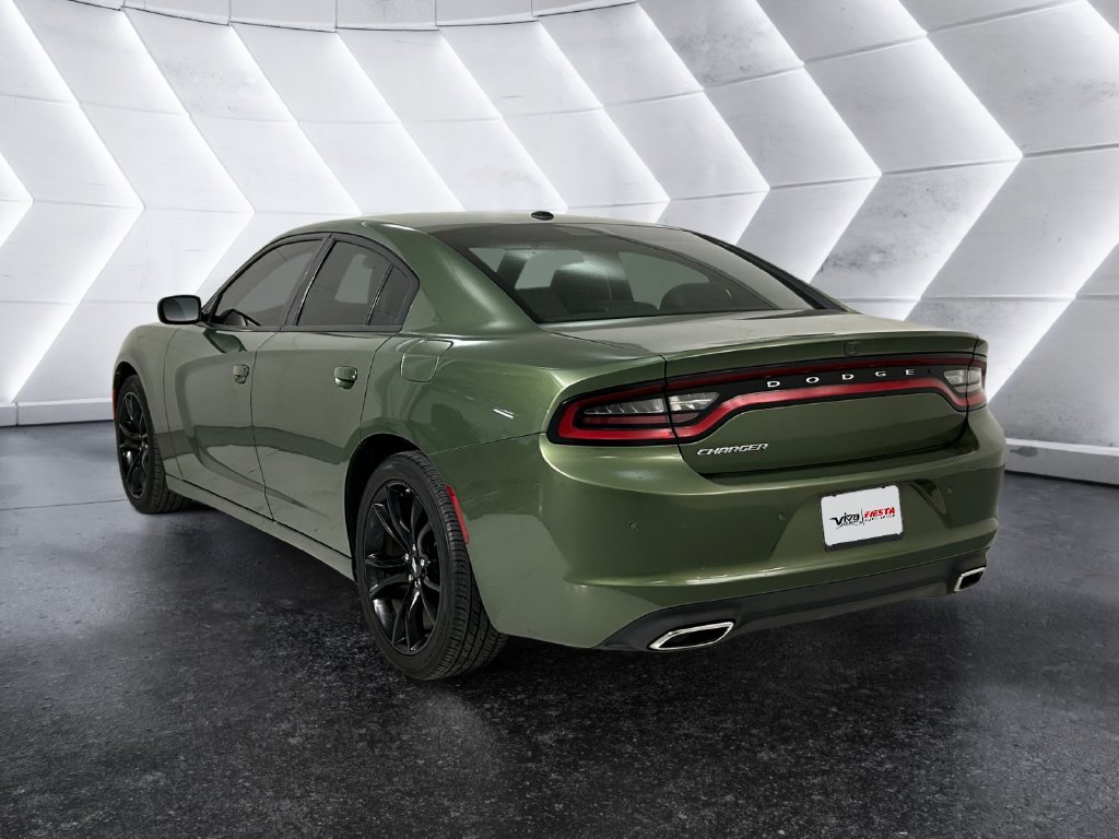 2022 Dodge Charger SXT - Photo 6