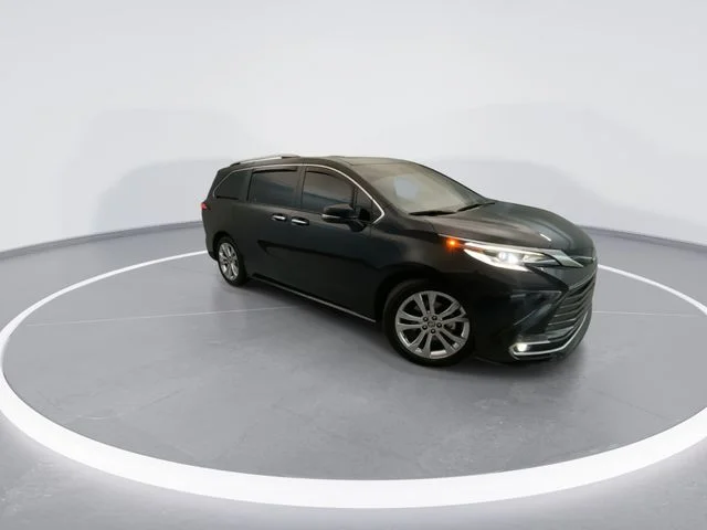 Used 2023 Black Toyota Platinum image 6