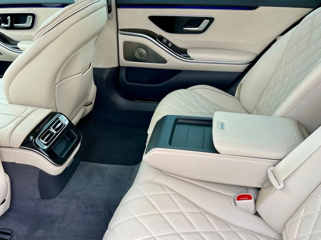 Certified Used 2024 Black Mercedes-Benz S 580e image 23