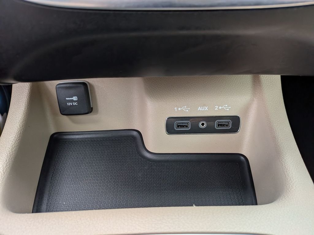 Used 2019 White Dodge Citadel image 36