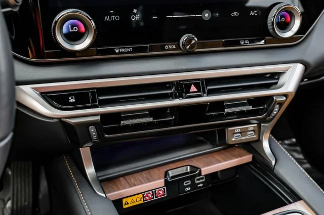 Used 2025 Black Lexus 350 Premium Plus image 33