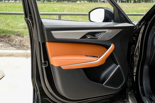 2026 Jaguar F-Pace R-Dynamic S - Photo 49