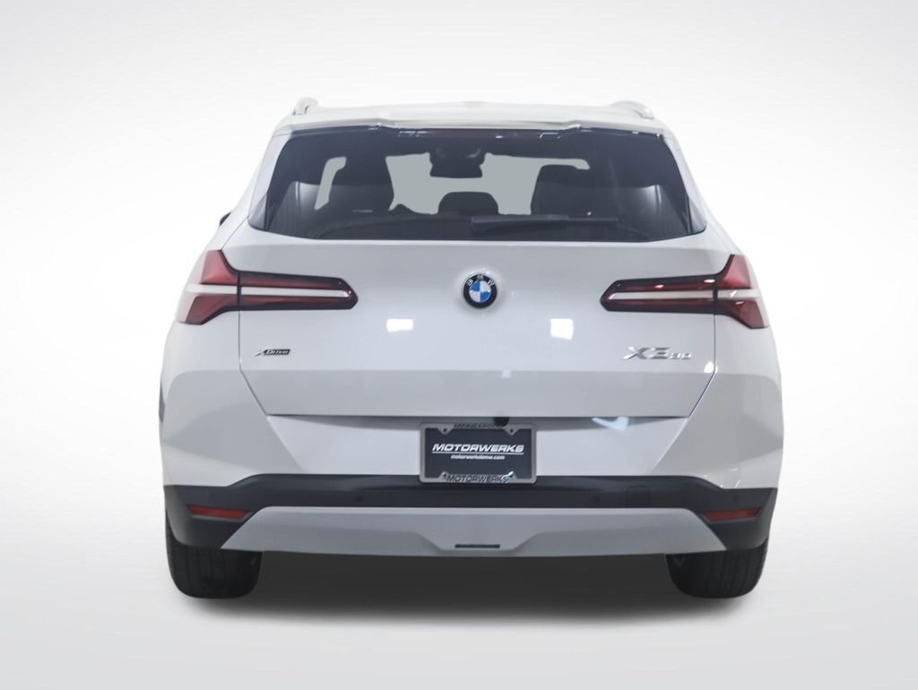 Used 2026 White Metallic BMW 30 xDrive image 5