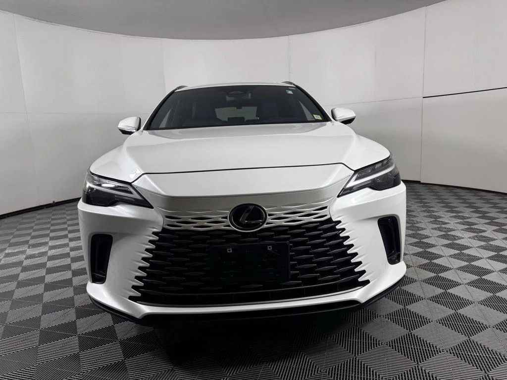Used 2024 Eminent White Pearl Lexus 350 Premium Plus image 16