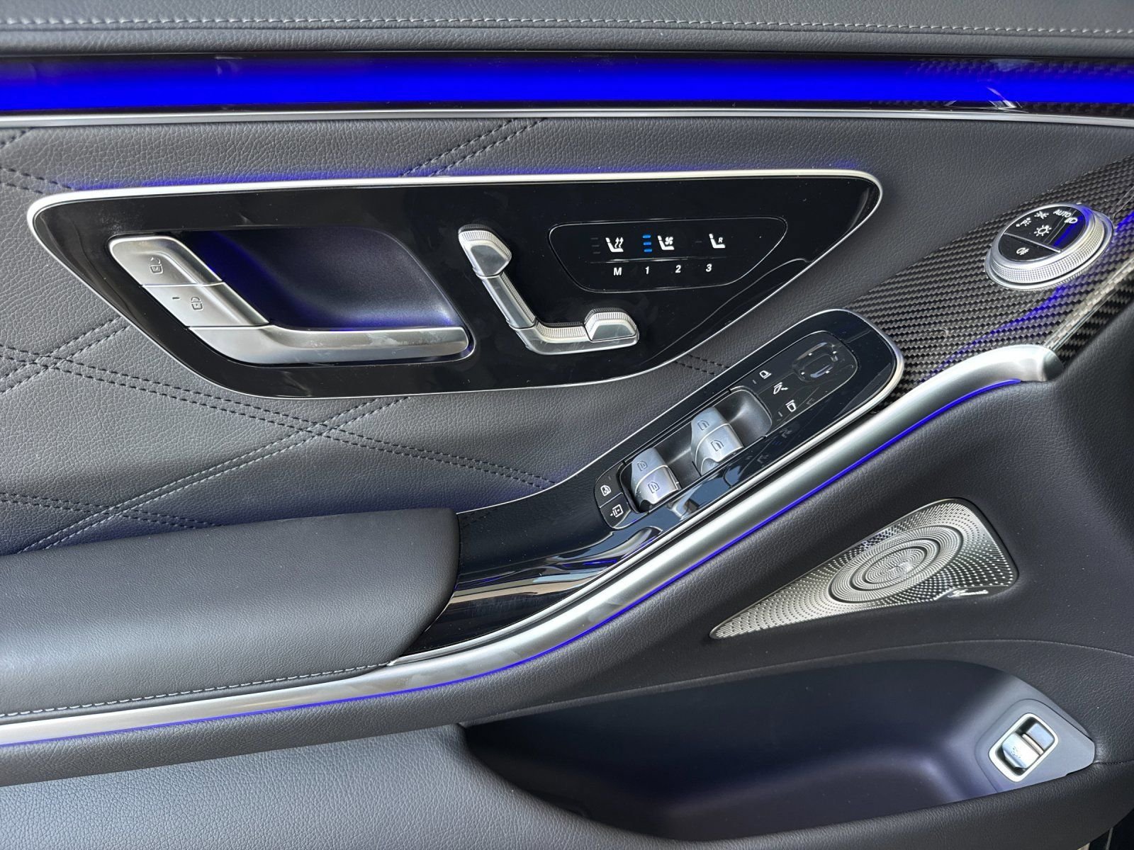 New 2026 Obsidian Black Metallic Mercedes-Benz S 63 E AMG® image 14