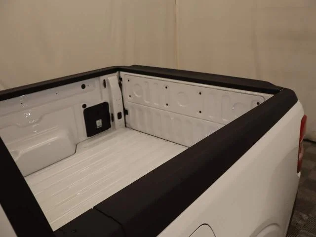 New 2026 Oxford White Ford XLT image 35
