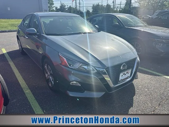 2020 Nissan Altima