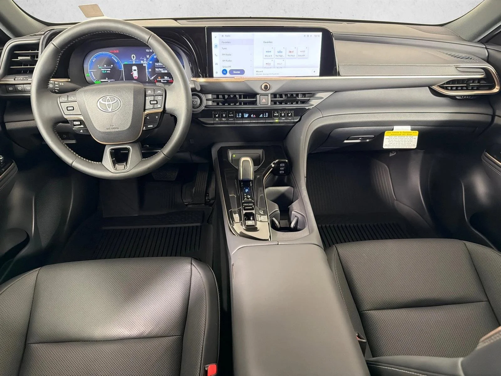 Used 2025 Copper Toyota XLE image 23