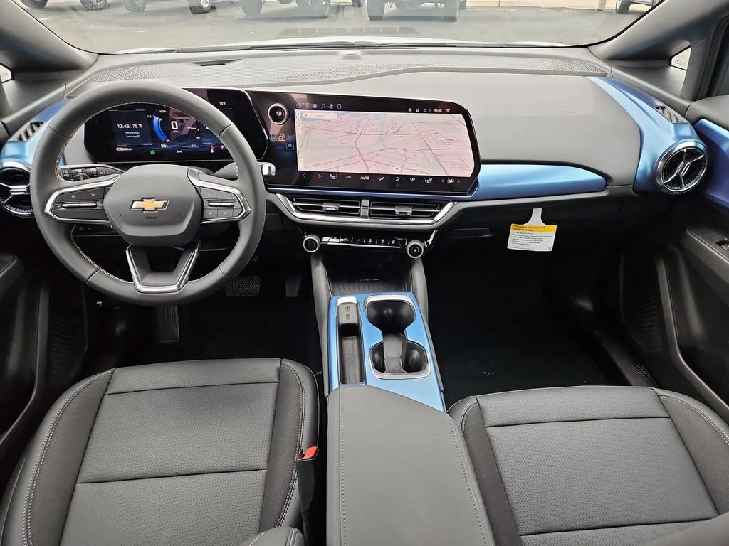 New 2026 Summit White Chevrolet LT image 12