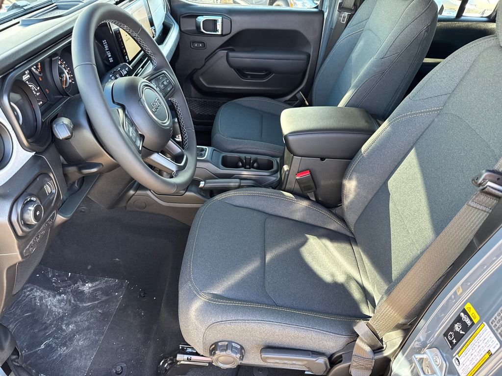 New 2026 Anvil Clear-Coat Exterior Paint Jeep Sport S image 24