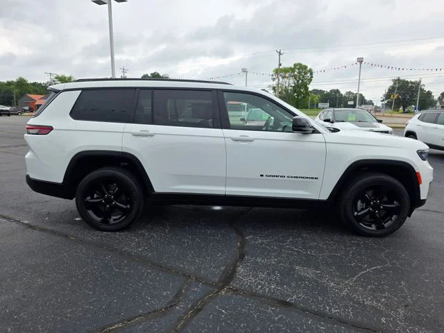 2023 Jeep Grand Cherokee L Altitude - Photo 16