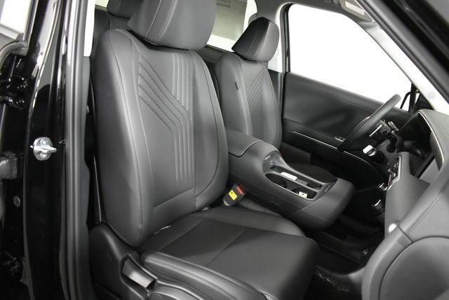 New 2026 Black Hyundai SEL 7P image 16