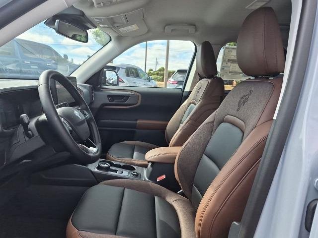 New 2026 Space White Metallic Ford Outer Banks® image 18